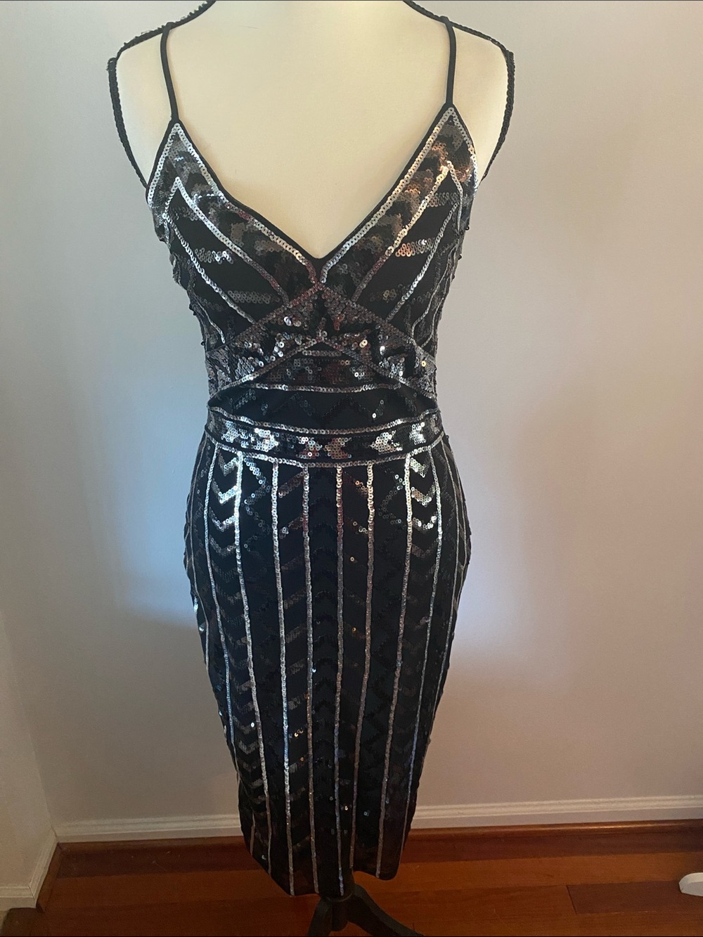 Express size XS sequined black/silver dress